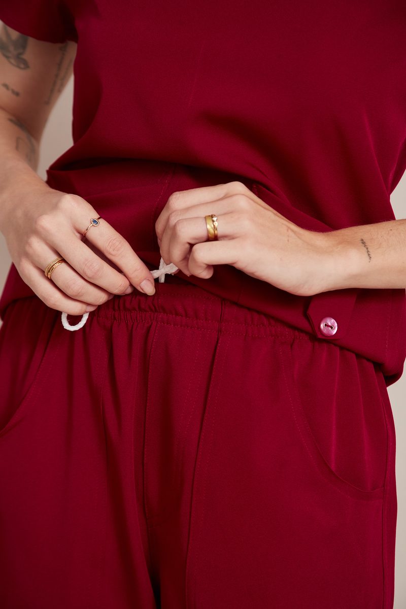 Conjunto Scrub Feminino Decote Entalhado — imagem 3