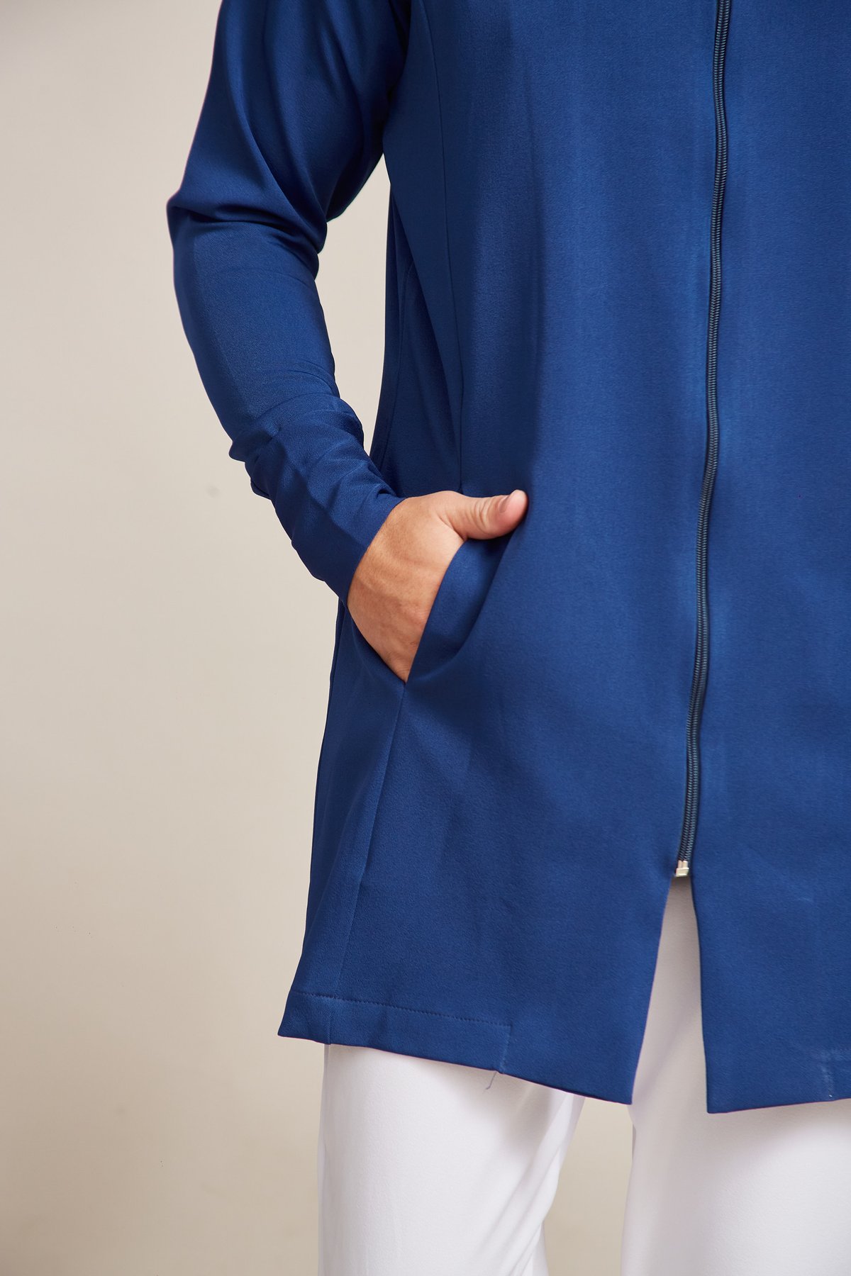 Jaleco Masculino Raglan com Zíper — imagem 3